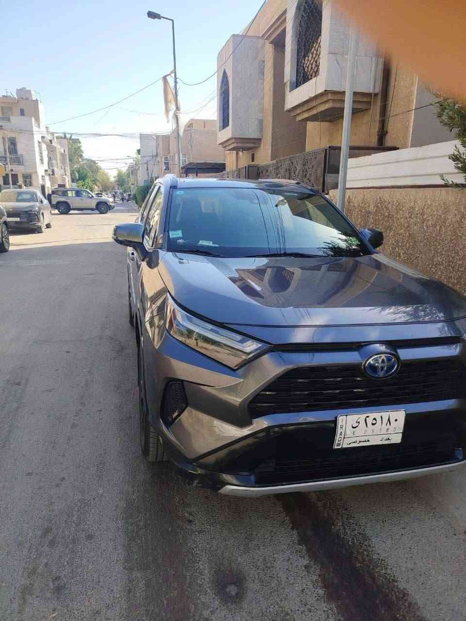 راف فور هايبرد وارد أمريكي se 2022
اعتذر ع مراوس بس بيع حادث جاملغ خلفي وصندوك
مواصفات se المعروفة جاهزة لاخر حباية سونرها موجود
رقم بغداد
 مكاني بغداد
السعر 220 $
 للاستفسار غير متواجد على الفيس ***********
