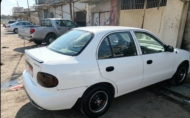 السلام عليكم
هونداي أكسنت موديل 1995 سنوية لحد 2030 مشروع وطني تبريد شغال بس يعوزه راديتر لايتات زينون مصبوغ عام جمالية فقط تخم تايرات جديد صدر جديد السعر 37وبيه مجال إذا أكو مراوس اراوس حسب القناعه الاستفسار
على هذا الرقم ***********
