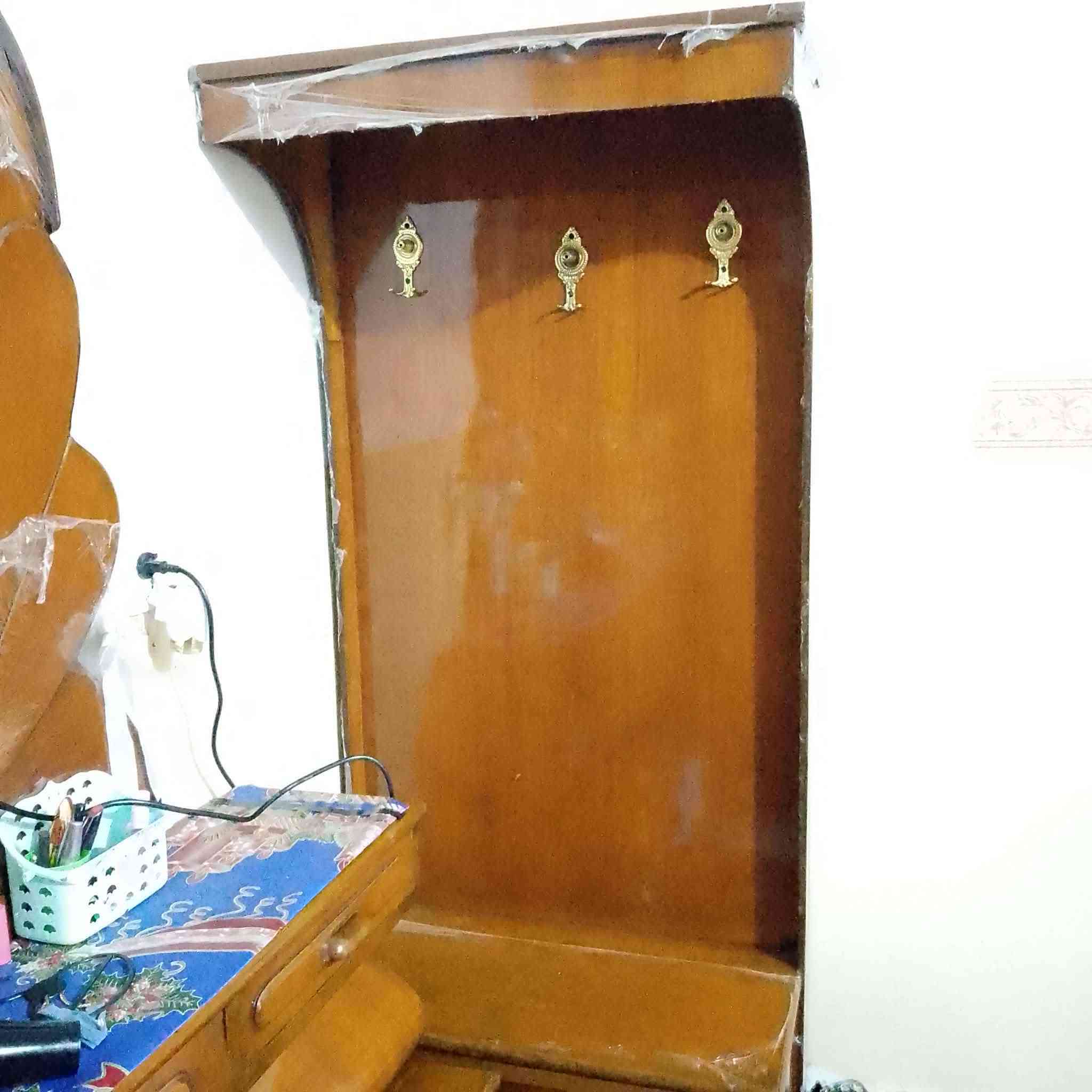 غرفة خشب صاج 
سعرها 500وبيه مجال


**إذا كنت صاحب هذا الإعلان وتريد حذفه لأي سبب، رجاءا أرسل رسالة إلى الدعم الفني**