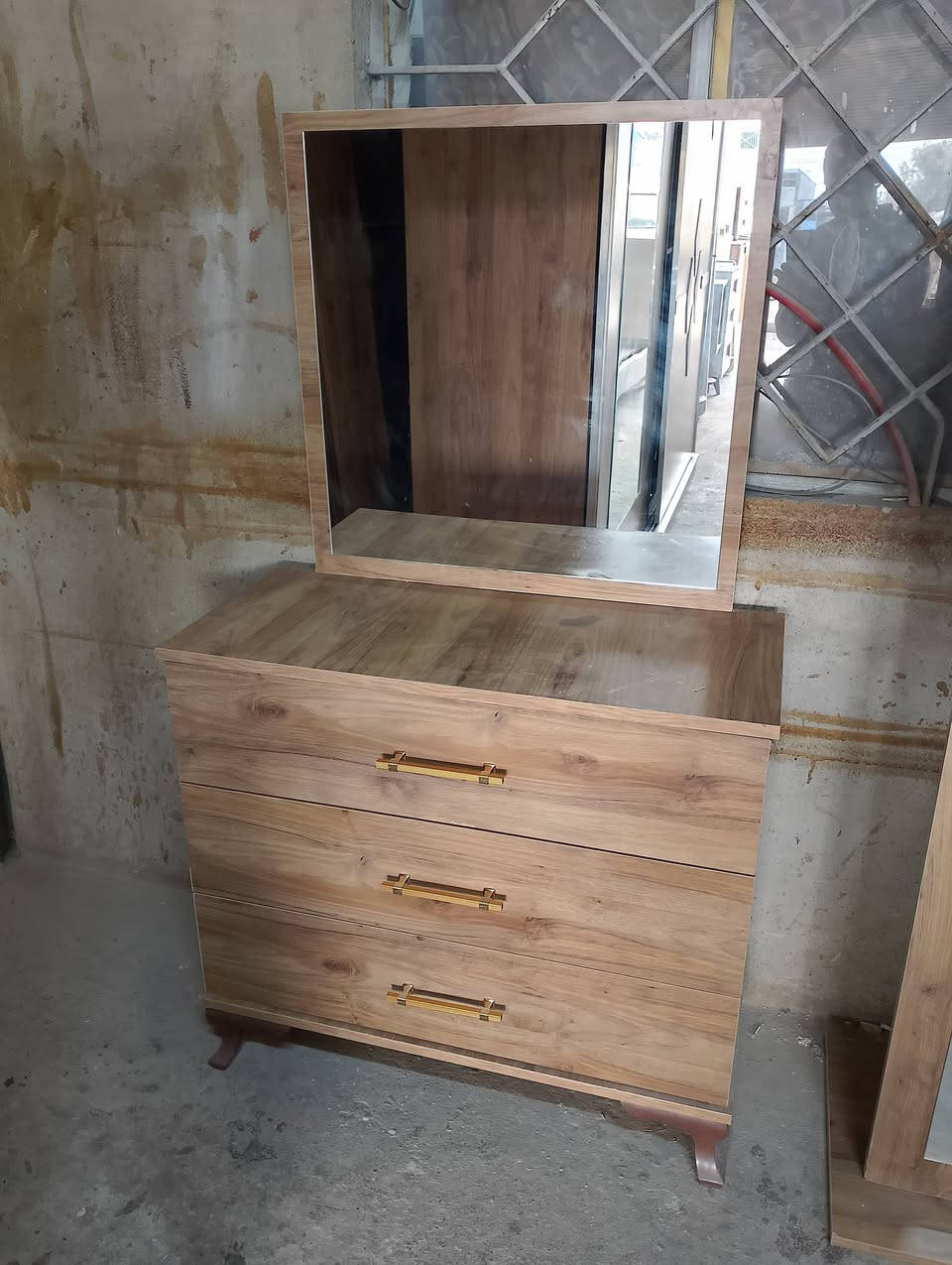 غرفه نوم تركي 6قطع نظيفه سعر 425
يتوفر توصيل كل مناطق 
***********
***********
