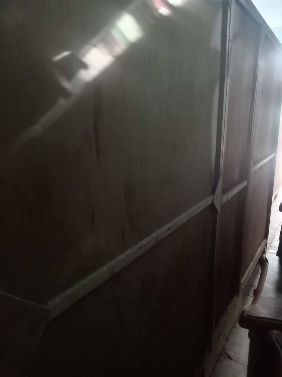 كنتور ٥باب صاج شغل ثقيل جدا نظيف توصي ظهر جمبر جاهزالسعر ١٨٥قفل تواصل خاص ***********
