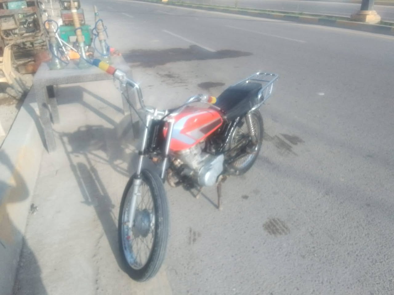 سلام عليكم دراجات للبيع كلهن حلوات وشغالات مكان كربلاء الحسينيه بيهن أوراق اصولي  سكنر وكلك هاذه رقمي ***********
