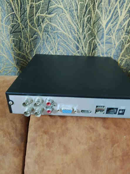 السلام عليكم من رخصه المدير جهاز دهوا 4 جنل مع هارد تخزين سكن بغداد تليفون واتساب *********** اتصل وتدلل
