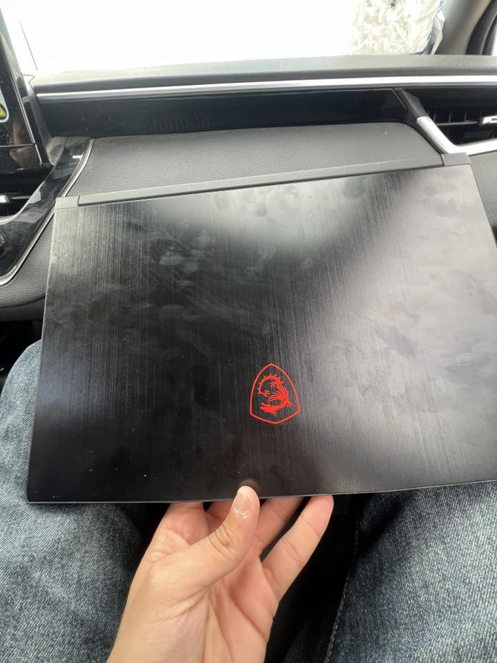 اللابتوب للبيع : MSI GF63 Thin 11SC
النوع: Gaming

المعالج: Intel Core i5-11400H (جيل 11)
كرت الشاشة: NVIDIA GTX 1650 (4GB)
الرام: 8GB (قابل للزيادة)
التخزين: 256GB SSD
الشاشة: 15.6 إنج FHD

الاستفسار اكثر على الواتساب ***********
