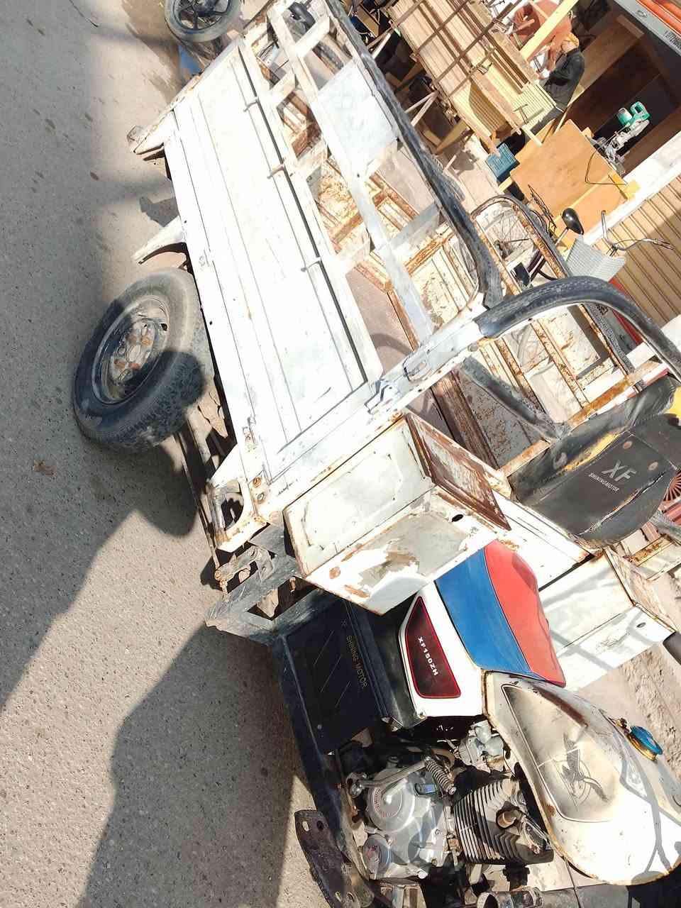 السلام عليكم ستوته للبيع ستوته نظيفه كامله موديل 14 السعر 850 وبيها مجال المكان ديالى بعقوبه التحرير الاتصال على هذا الرقم ***********
