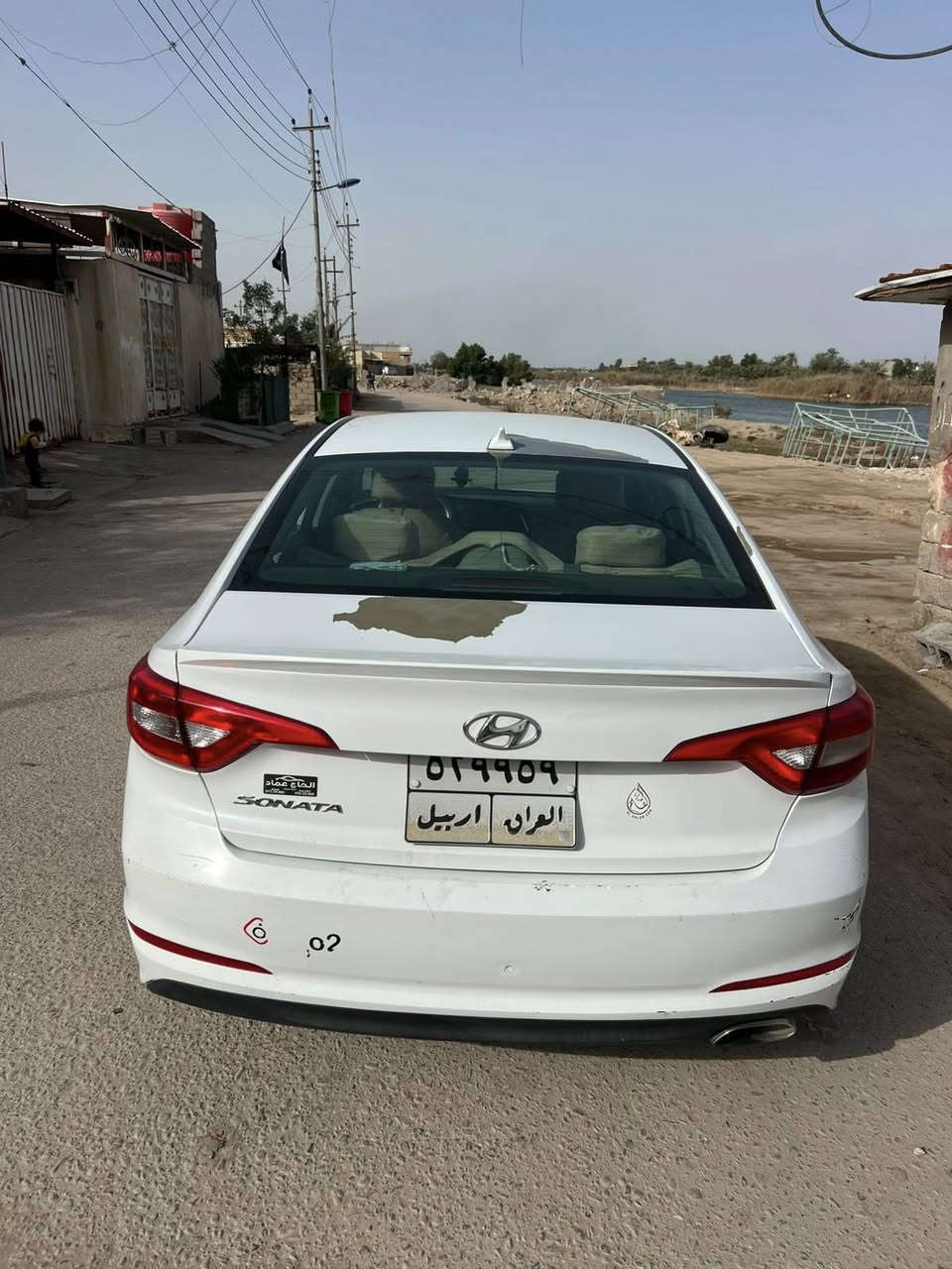 سوناتا موديل 19
بيهه كازكيت شغاله طبيعي 
صبغ غير مكفوله 
حادثهه بنيد و جاملغ 
الشاصي مكفول
سعر ب 100$ نقد فقط
***********
