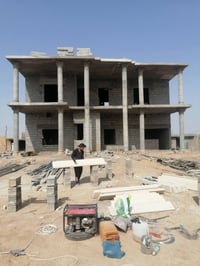 يوجد كادر حجر حلان بسعر مناسب شغل شرط هندسه من يرغب بل عمل يتصل عل خط ...