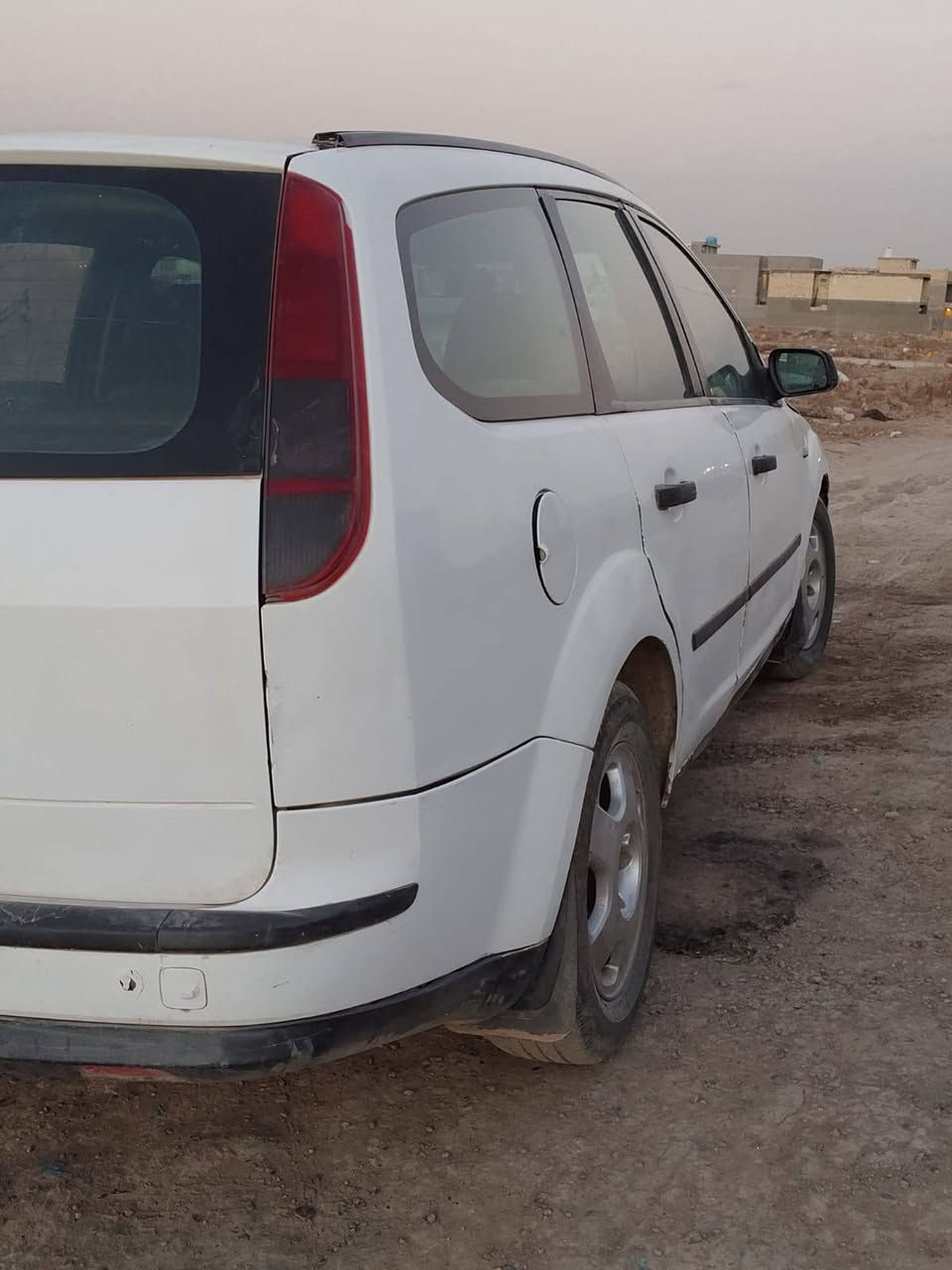 سلام عليكم فوكس أمريكي موديل ٢٠٠٧ محوره كير ومكينه كورله  مكاني بغداد
السعر ٤٥ وبيه مجال


**إذا كنت صاحب هذا الإعلان وتريد حذفه لأي سبب، رجاءا أرسل رسالة إلى الدعم الفني**