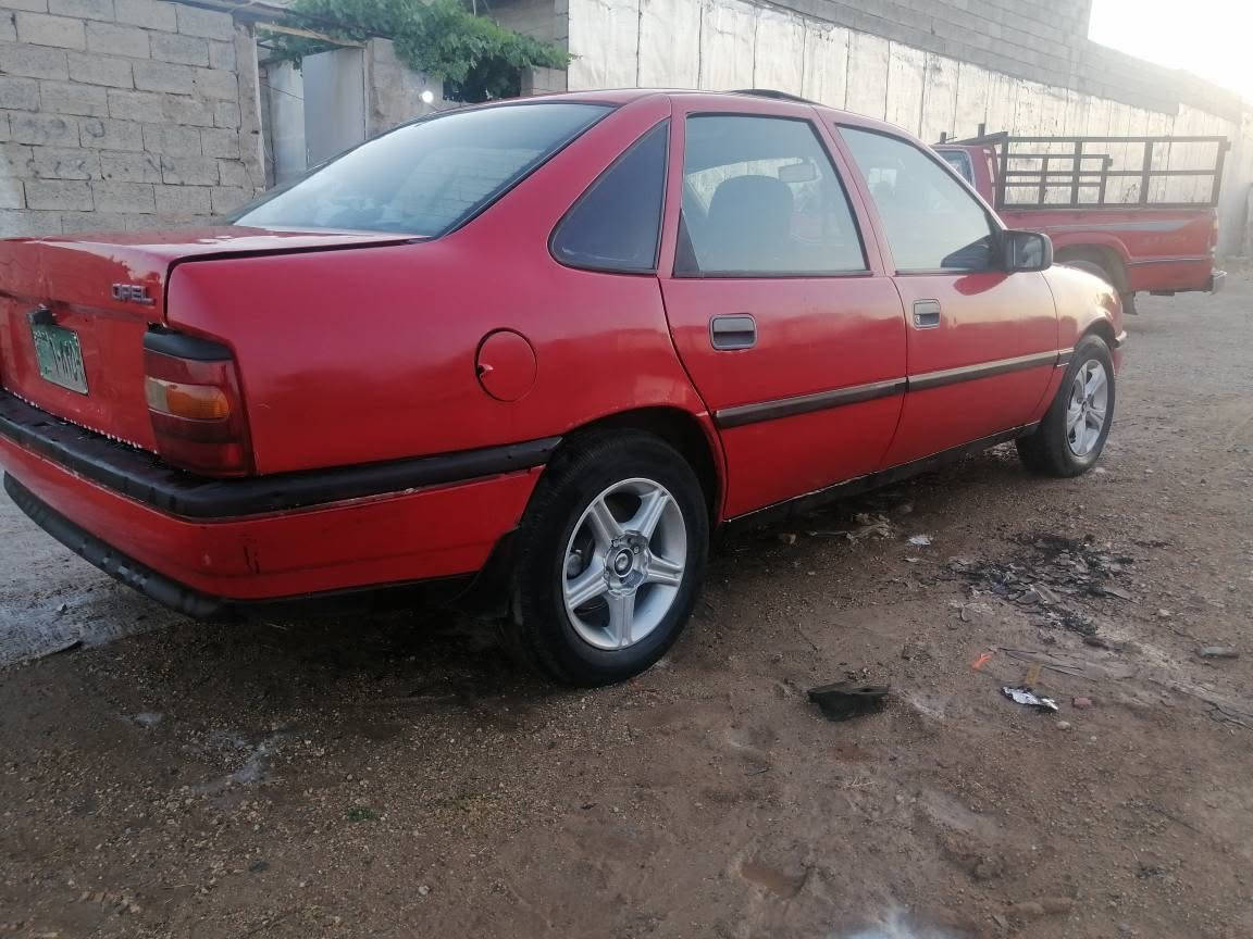 Opl viktra1992
مکینە 20 گئر بەشەرت موس براوە بە شەرت پشت و پئش کەپس تەقەو رەقە بەشەرت 
سەنەوی کەسک بەشەرتی دایرەی مرور شوئن بەستۆرە
*********** أربيل, العراق
