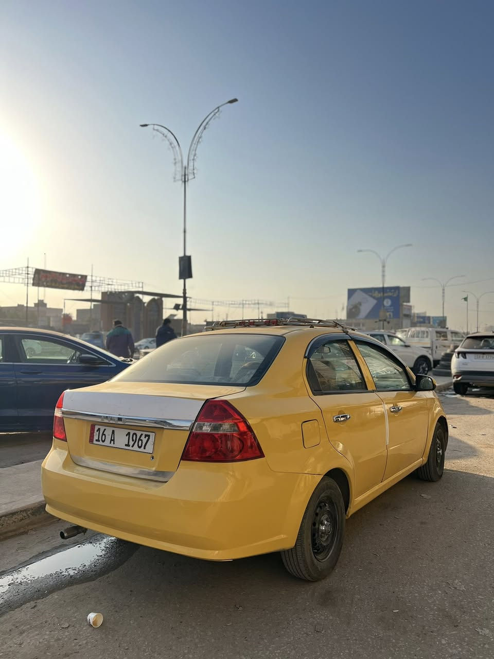 سلام عليكم  
البيع افيو 2007 خليجي 

رقم قادسيه دولي  

سياره كفاله من الضربه والتبديل 

كير مكينه حداديه تخم تاير دوشمه جاهزه الاخير 

السعر 47 وبيه مجال 

مكاني بابل نادر الثانيه

***********
