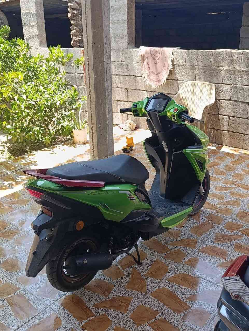 ♦️سلام عليكم
♦️دراجة شاينك  للبيع فقط
♦️🧿الون مميز تفاحي🧿
♦️حجم محرك 125cc🧿
 ♦️الدراجة غنية عن التعرف وهواي موجودة بديالى 
♦️السعر اتصل وتدلل 
♦️ واسئل على سعرهة بيش الزيرو 😉

♦️المكان ديالى جلولاء شيخ بابا 
 
الرقم بي واتساب بالفيس مامتواجد الشراي يتصل
♦️📞📞📞  ***********📞📞📞♦️
