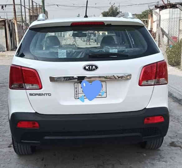 سلام عليكم
كيا سورنتو 2012 السيارة كفاله عامه من صبغ وضربه وتبديل وفتح حتى دعامياته مكفوله
السياره ع وضع الشركة جديدة جدا 

محرك وكير مكفولات برغي ما مفتوحات بيهن
حداديه جديده تخم تاير جديد 
مواصفاتها 
محرك 2400 دوش 
بصمة
مري شفط 
٧ راكب 
تبريد ٣ قطع 
كامره 
حساس 
يدات نيكل 
سبير ما نازل
ثلاجة جكمجه 
تحكم ستيرن فول 
مكان السياره بغداد 
رقم السياره بغداد مشروع وطني سنويه ل ٢٠٢٨
للتواصل ***********
