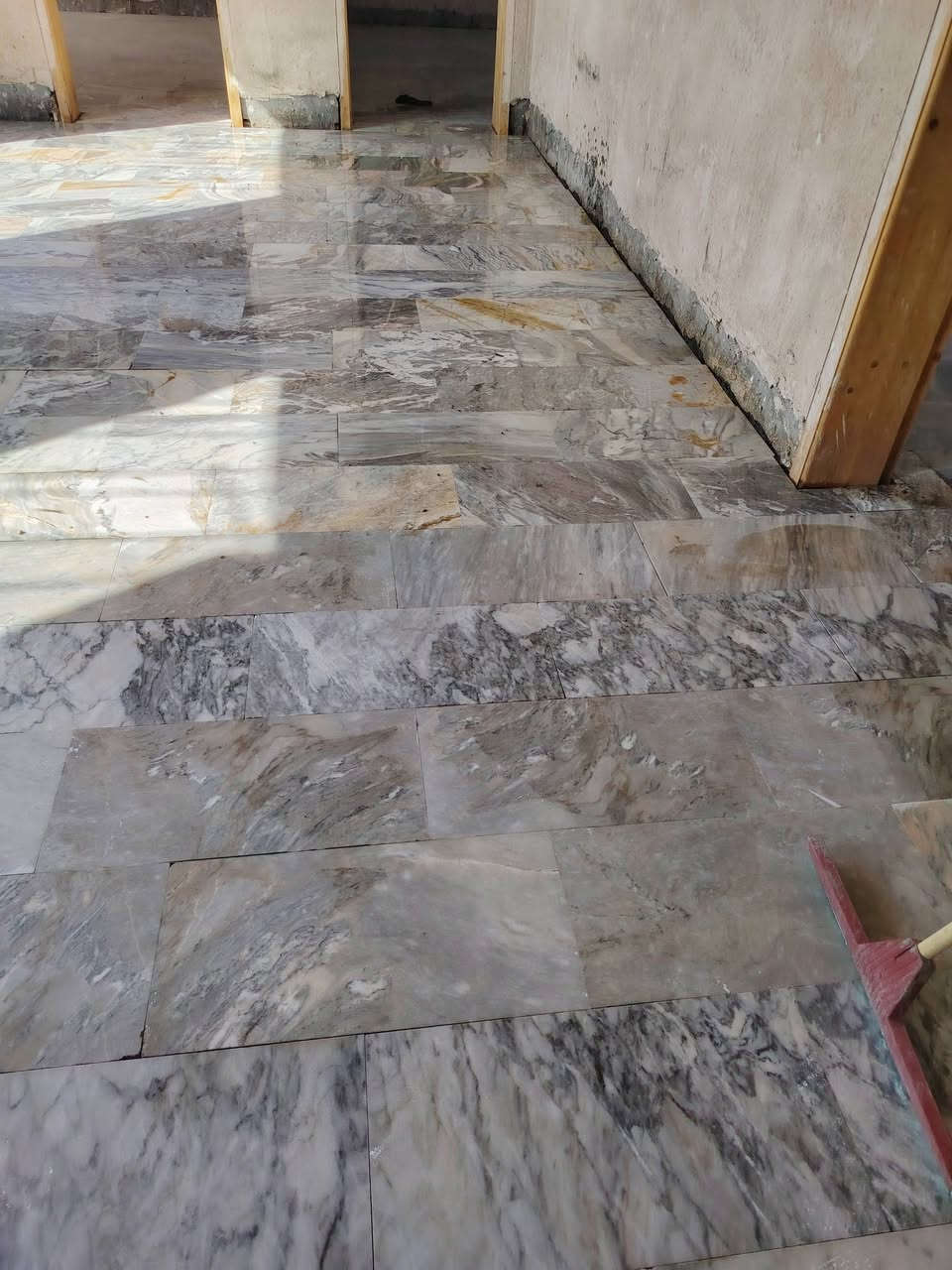 خلفه سيراميك مرمر كاشي متفرغ شغل بمايرضي الله للاتصال ***********
او مراسله متواجد
