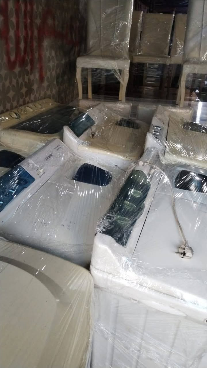 السلام عليكم تم وصول حاويه غسالات باله اوربي كله اصلي ونوعيات ممتازه سعر الغساله 65 الف مكاني شارع الجمعه جوا سقيفة صلاة الجمعه رقمي ***********
