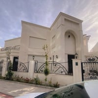 للبيع او للأيجار ‼️  🔴🔴🔴 ڤيلا في مجمع الود السكني 🔴🔴🔴 تجتمع المساحة ال...