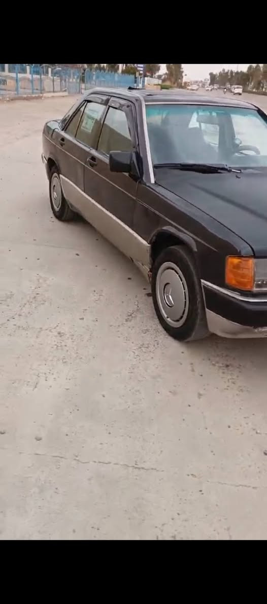 ماسليس موديل ٩٠ 
گير مكينه شه رت 
ده حامي لو ده حامي به شه رت 
هيج مسروفي تيدا نيه 
ئارمي بلاستيك اوليات شرت 
سعري ١٨ وه ره قه قفل 🔐
*********** أربيل, العراق
