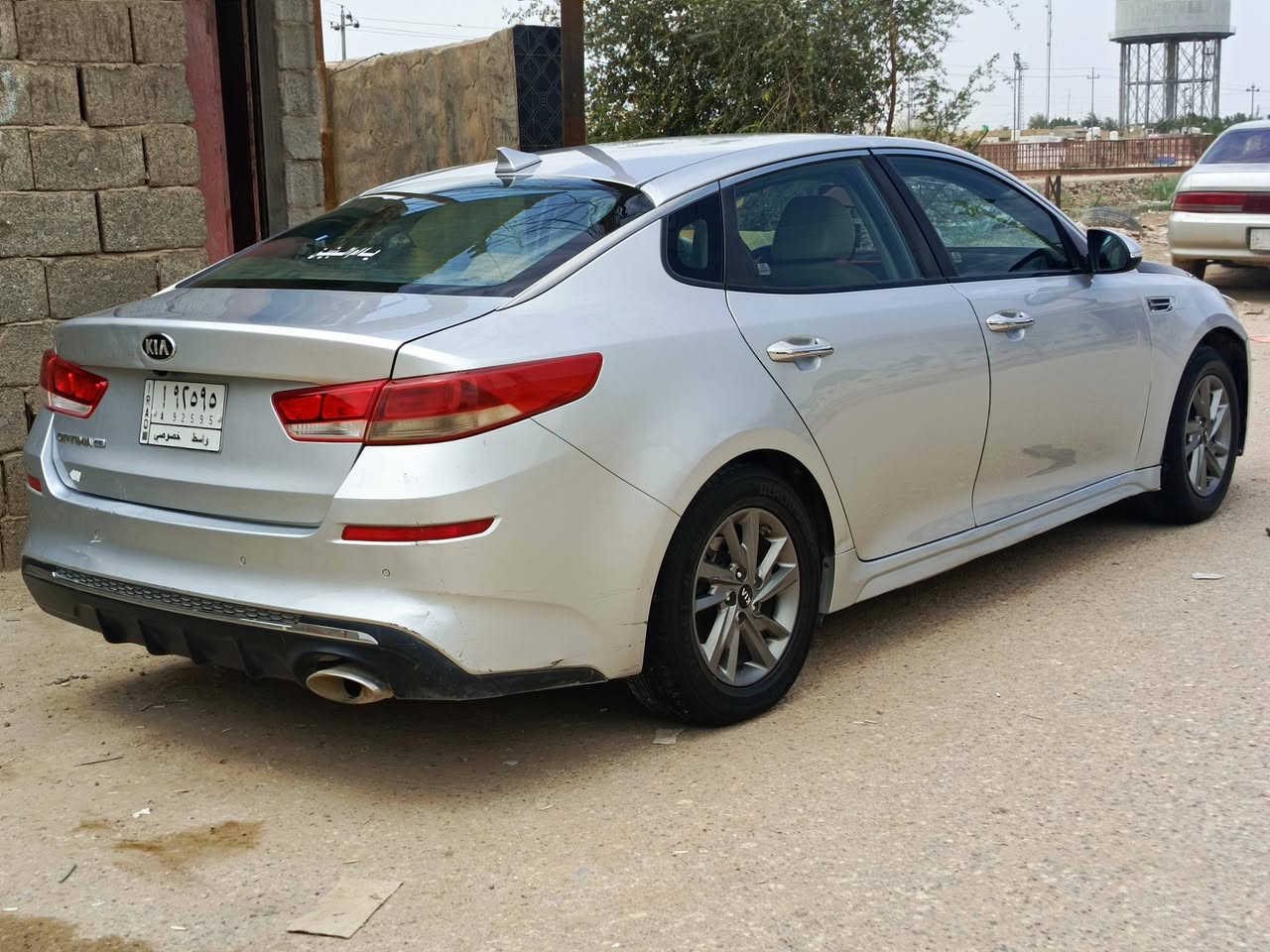 السلام عليكم كيا اوبتيما للبيع 2019
السعر 125 وبيها مجال للشراي عنوان الناصرية شطرة 
الاستفسار اتصل على الرقم ***********
