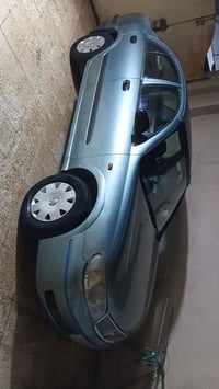 نيسان صني • ٢٠٠٢ • اوتوماتيك