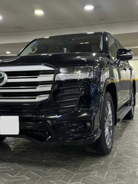 لاندكروز • ٢٠٢٤ • ٣٠٠٠٠ كم