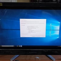 حاسبة شاشة وكيس ٠٧٧٤٠٩٠٦٢٥٨