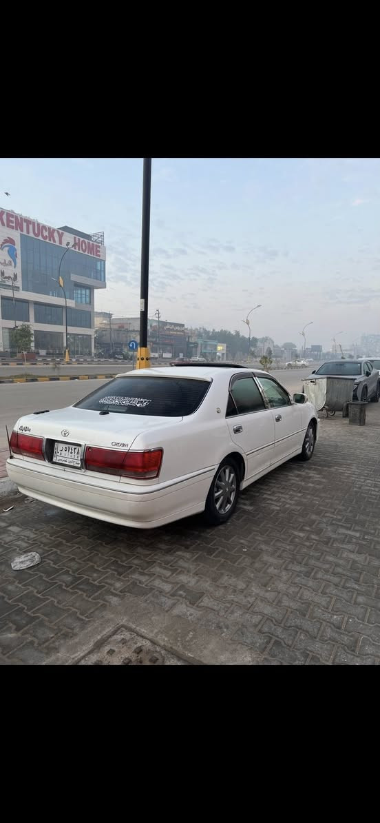 ملكه للبيع رقم صلاح الدين الكمرك الكمرك نفتح تتدفع كبل وتكمل ارقامه كفاله كص وضربه ونقل جثه موصفات السياره3 دكم فتحه كشنات 4كهربائي جنجر 12قرص شاشه كهربابيات كله شغاله لايت كرستال بك لايت كرستال شرط جدد السياره كرستال ويل كب نجمه  مكينه ديفور الجبير شاصي 75 السعر 92  مجال للشراي مكان السياره النجف الاشرف حي النداء تفاصيل اكثر وتساب او تصال ***********
