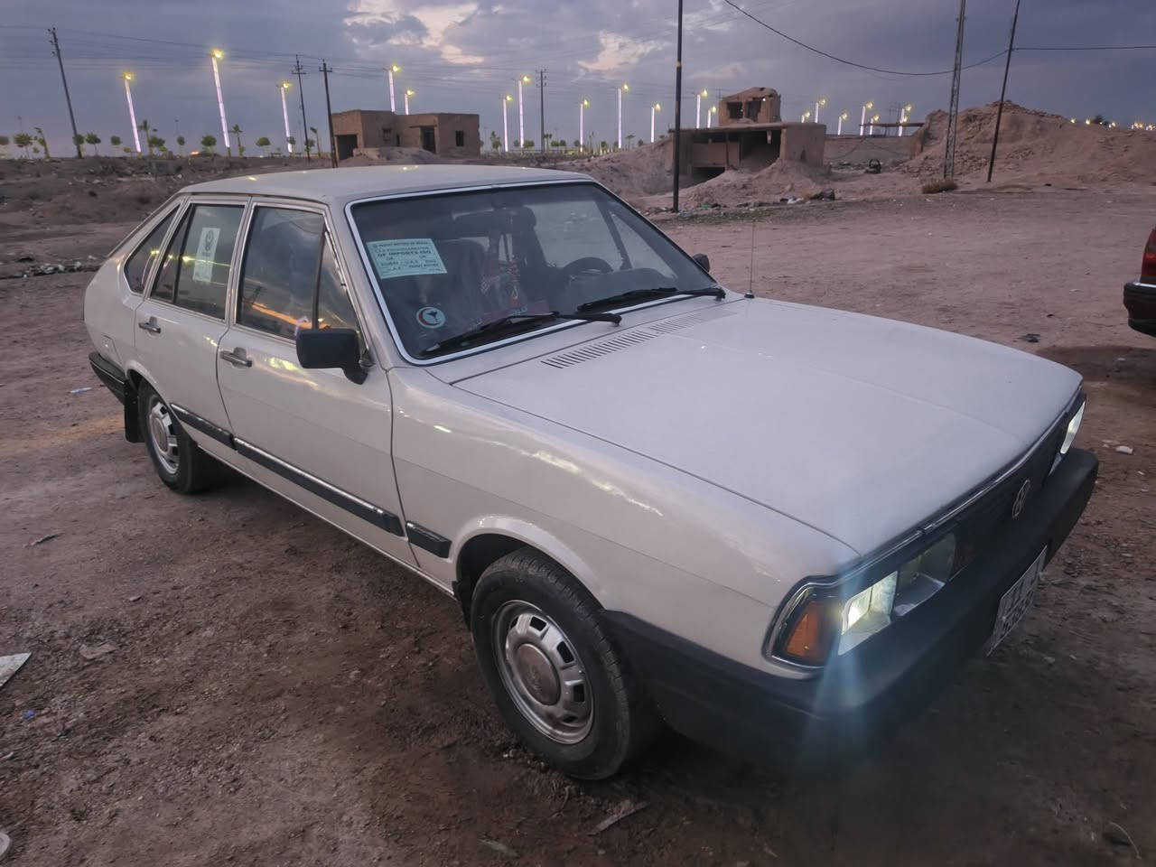 برازيلي 87 بسمي دولي مصبوقه جماليه لايت زنون عالي ناصي دمام شاشه تخم تاير محرك كير لك 5كير سياره جاهزه مال بيت حلوه. السعر 40 وبيها مجال مكان. الانبار الكرمه ***********
