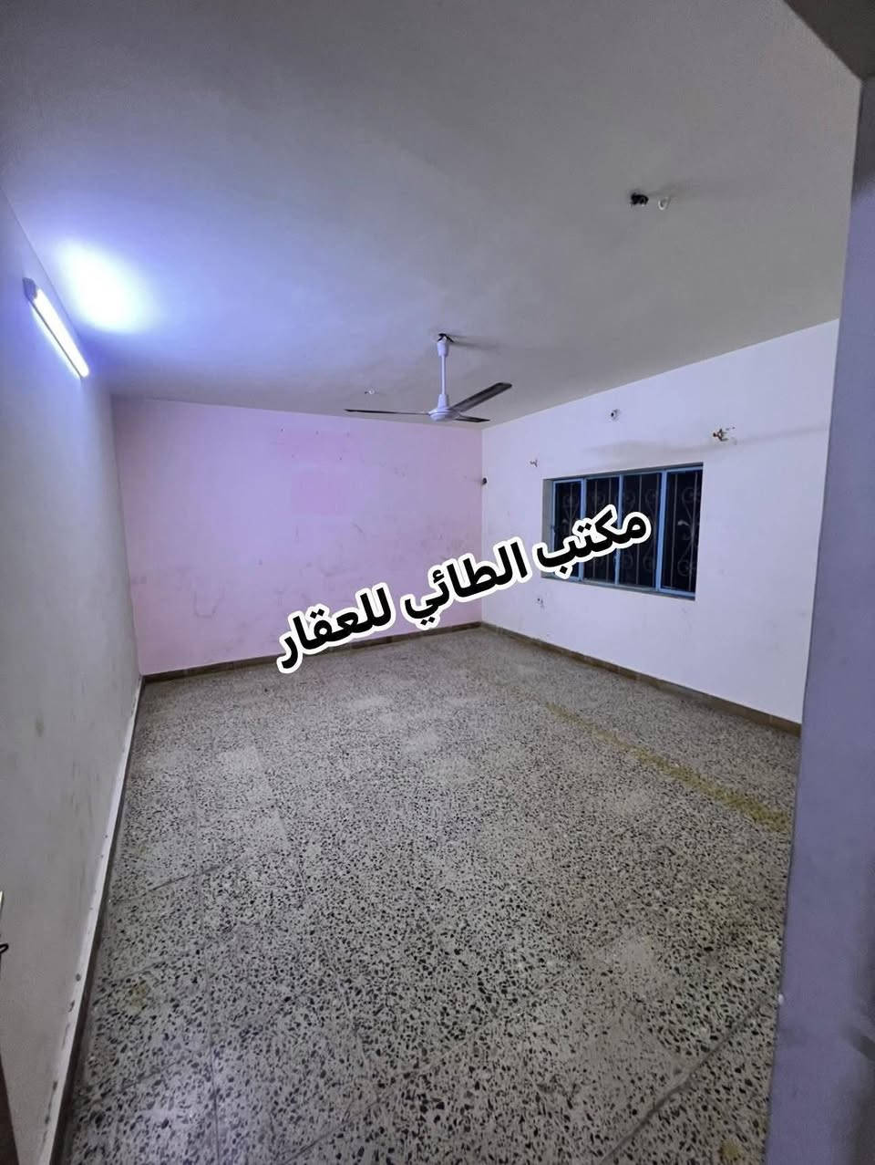 للايجار في #السيديه

#بيت مساحه 300 م نضيف جدا موقع مميز🔶

محتويات العقار ⬇️

4 غرف نوم كبار من ضمنهم ماستر +صاله كبيره سويت +هول داخلي واسع + مطبخ كبير

وخدمات عدد 3 

وكراج وحديقه

______________________________________

للأستفسار اكثر تفضلو بزياره مكتب الطائي للعقار 💎

السيديه شارع المركز عماره شركه السراب للمطابخ ✔️

او الأستفسار ع الارقام ادناه 📞↘️↘️ (متوفر واتساب )📌🔛

***********
