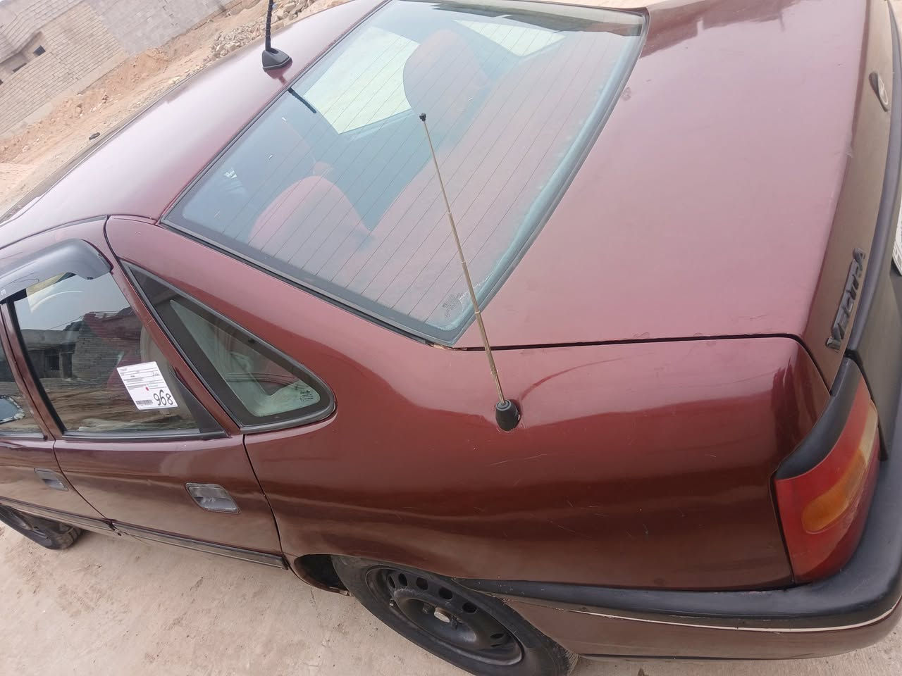 فكترا للبيع  رقم كركوك 
شرط التحويل 

حجم ٢٠  موديل ١٩٩١

محرك كير صدر كله نظيف 
تخم تاير نظيف  
داخل حيل نظيف 
السعر ٣٨

***********
