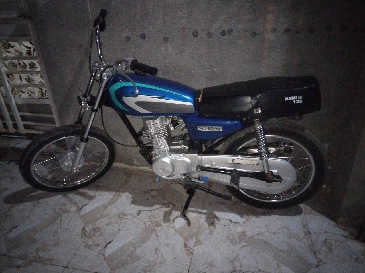 السلام عليكم دراجه اوراق سكنر شاصي 21 موديل السعر 650 /***********
