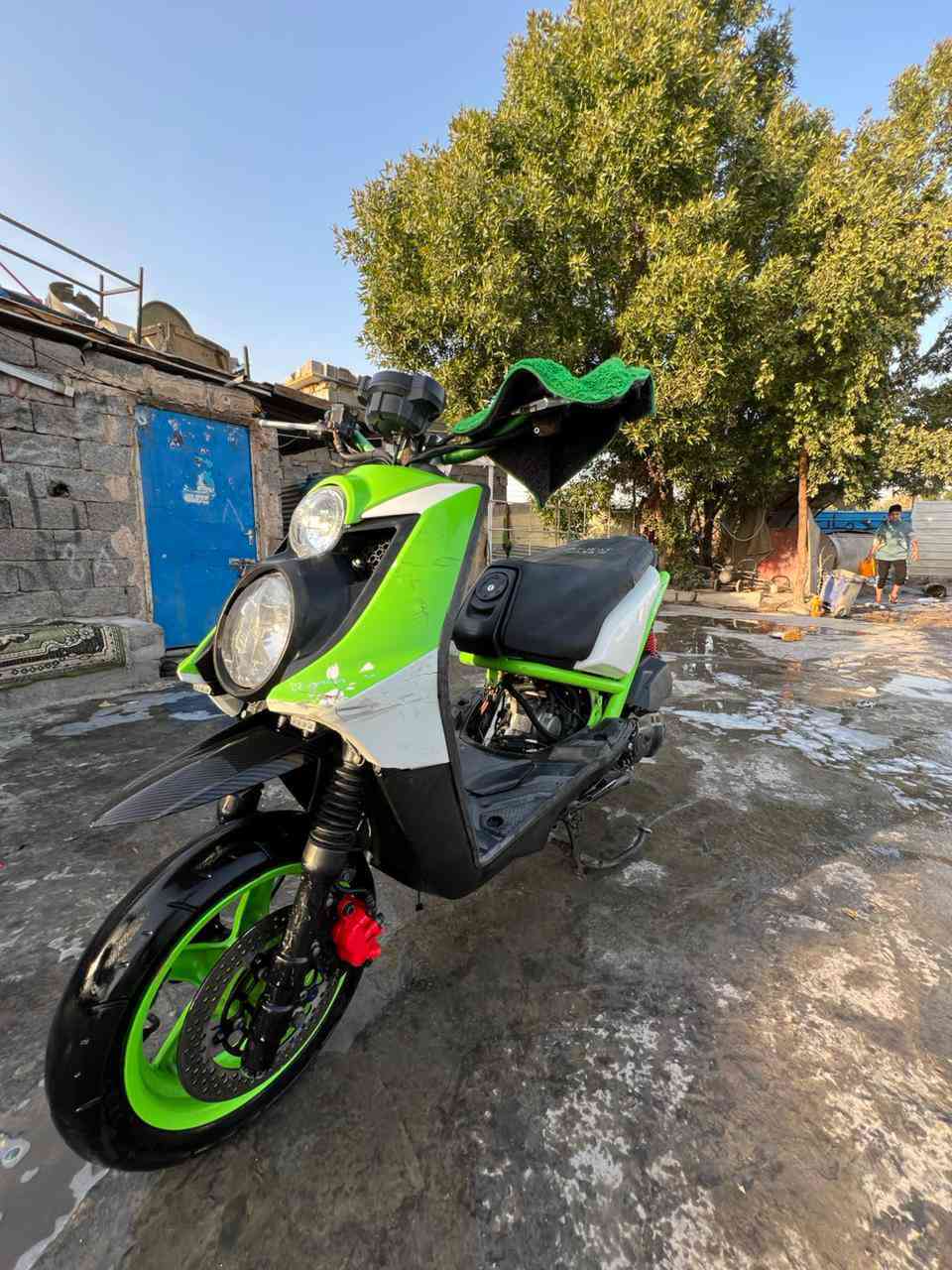 سلام عليكم شباب سكنس جبلي البيع دراجه نضيفه بلاديه مكينه رياضي كلج رياضي دراجه رياضيه فوله عنوان بغداد جسر ديالى رايدهه مليون ١٠٠بيهه مجال ***********
