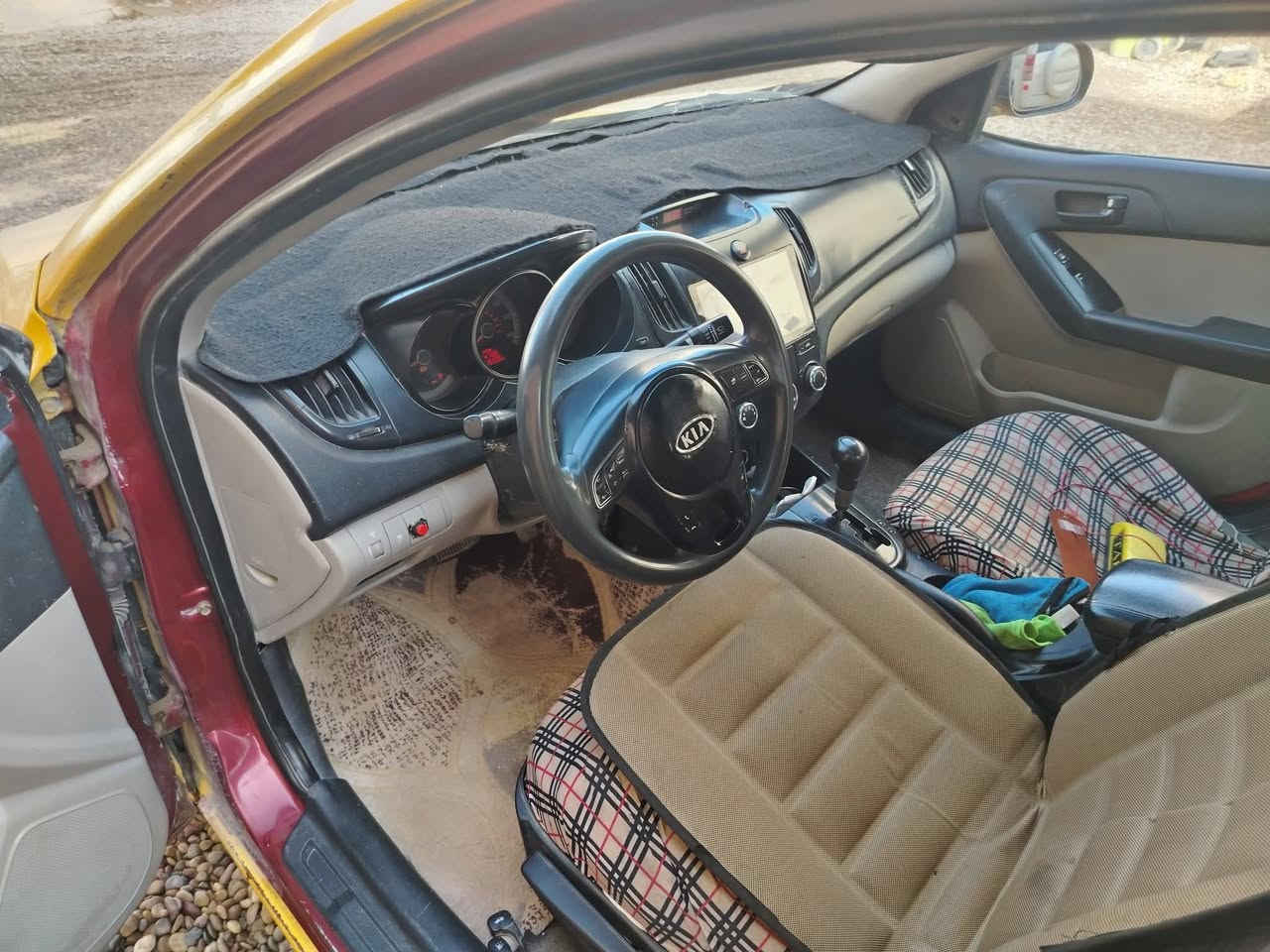 كيه فورتي موديل 2010رقم صلاح الدين صدامي سنويه منتهيه 2020
دوشمه جديد كهربائيات شغاله كامل 
تدفئه تبريد شغال 
محرك كير شرط  صدر امامي جديد 
بيع او مراوس الخاص موجود
شرط التحويل


**إذا كنت صاحب هذا الإعلان وتريد حذفه لأي سبب، رجاءا أرسل رسالة إلى الدعم الفني**