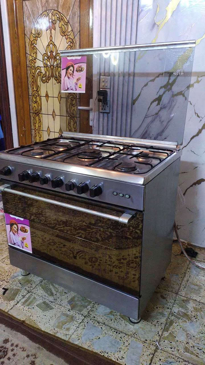 طباخ خمس عيون ايطالي نضيف جدا شغال عيون وفرن مكاني بغداد سعره 225 
بي مجال بسيط للشراي فقط بغداد, العراق


**إذا كنت صاحب هذا الإعلان وتريد حذفه لأي سبب، رجاءا أرسل رسالة إلى الدعم الفني**