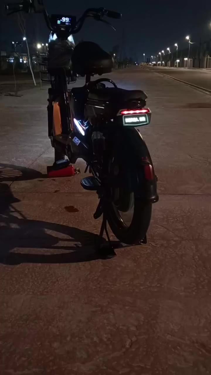 سلام عليكم بايسكل شحن لبيع 
موديل 24  الحر يم مستشفى تركي 
***********
