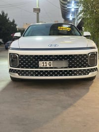 ازيرا خليجي وكاله ام الضمان موديل 2024 السياره ماشيه 14000 km بحالة ال...