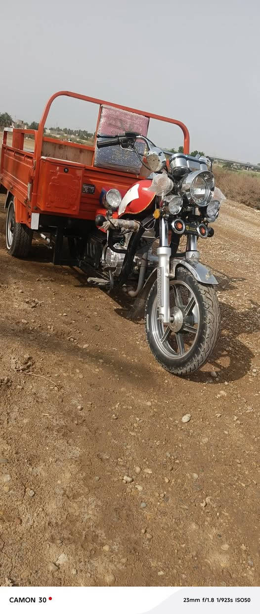 سلام عليكم ستوته للبيع جمره 25 بعده زيرو الستوته مامتعوبه الونه الون المميز البرتقالي السعر خاص العنوان العماره قضاء الميمونه رجان رجان المو شراي لا يتصل للستفسار ***********
