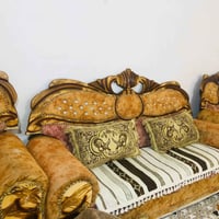 تخم جوزي • كنب