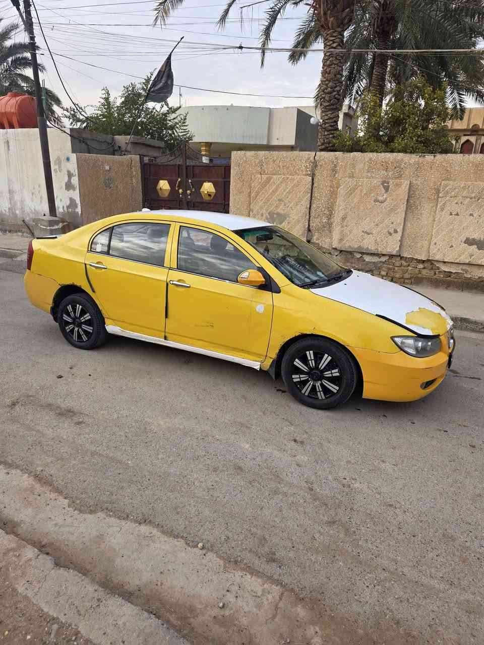 سلام عليكم. اليفان 620 موديل 2011 سياره  بلادية بدون صبغ  كير ومحرك كورله اوتوماتيك  لا تنقيص ولا تبخير رقم بغداد انكليزي سيارة جاهزة وحلوة السعر ٤٦
رقم الهاتف ***********
