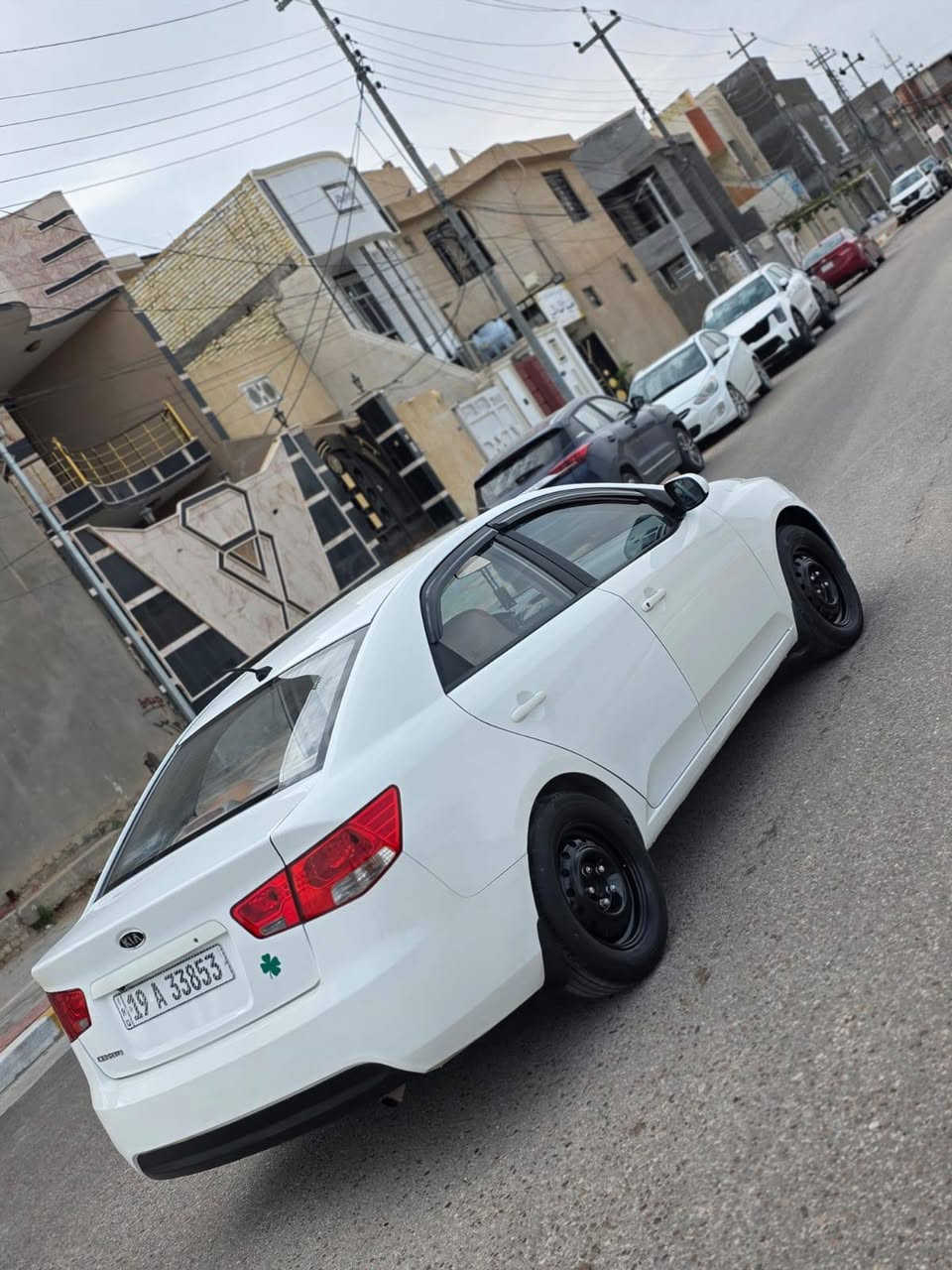 السلام عليكم سياره نوع سيراتو مديل 2013 خليجيه السيار مكفول كير مكينه حداديه تخم تبريد كله مكفول من كلشي بيه رشات كلير بدون دواخل السياره لغود شواصي مكفولات السياره جاهز من كلشي مكينه 1600 دوش العلوان كربلاء رقم الهاتف 
***********
