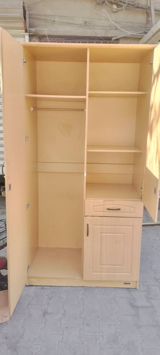 سلام عليكم عندي هذا الكنتور اريد ابيعه 40الف نظيف مكاني الرحمانيه الجعيفر


**إذا كنت صاحب هذا الإعلان وتريد حذفه لأي سبب، رجاءا أرسل رسالة إلى الدعم الفني**