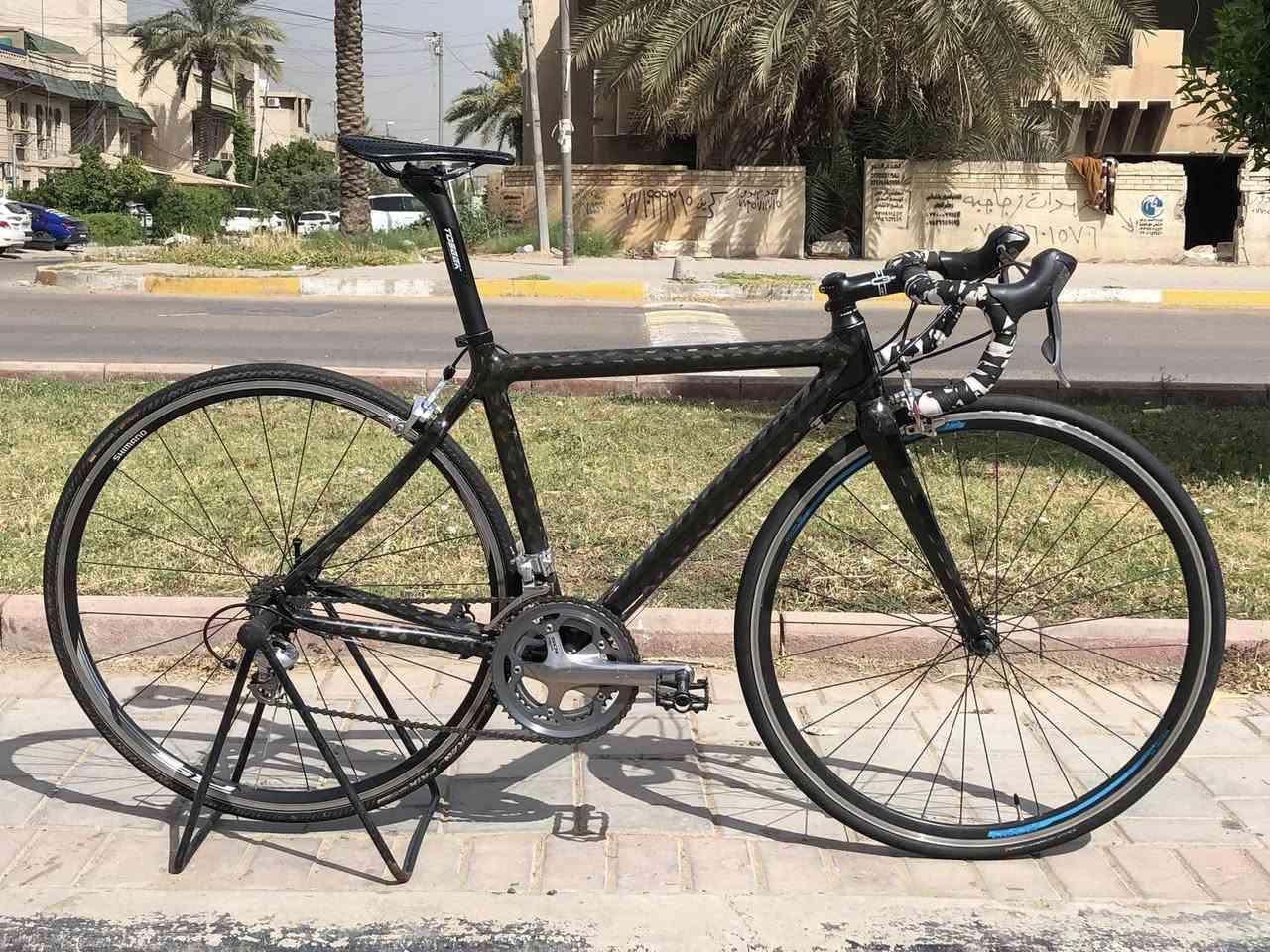 السلام عليكم دراجه رود كاربون قياس 51
كروب سيت shimano 105  اخو الجديد اصدار 5600  10*2    طواكه بريكات sram rival سرج كاربون بوري سرج كاربون  ستيرن كاربون ويل خلفي shimano RS طرب اطارات رياضيه كتان الدراجه كامله مكمله نضافه 98%

الدراجه للبيع او مراوس مكاني بغداد شارع فلسطين *********** وتساب
