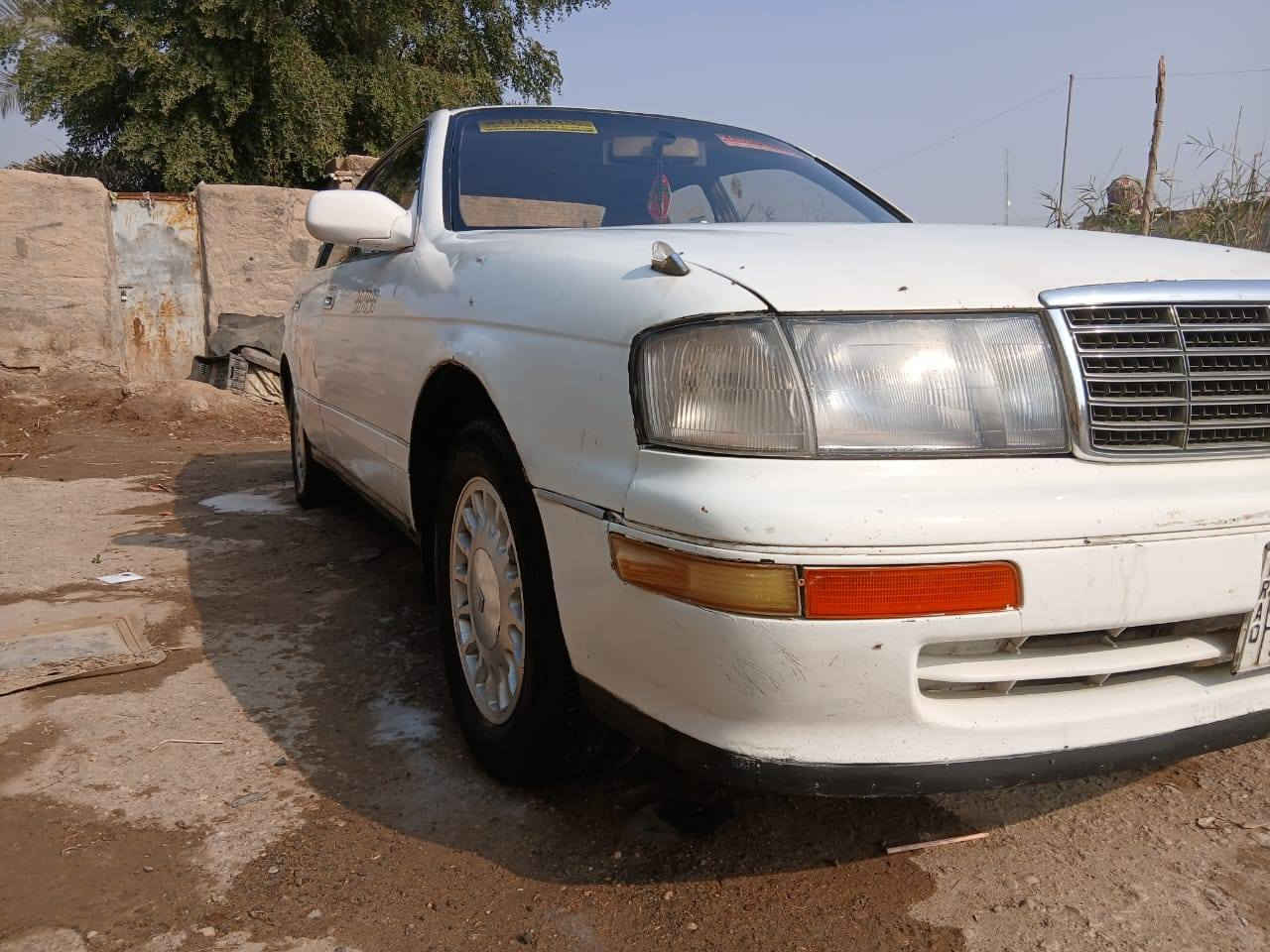 السلام عليكم سياره بطه مديل ٩١مكينه وكير وحداديه تخم تاير تبريد كهربائيات كله شغالهمكفوله من الكصه والعيب الشرعي والتبديل ونقل الجثه ومن الضربه سياره تحويل ثاني يوم مكاني ناصريه السعر ٥٢ وبيه مجال حك الجيه *********** هذا رقمي مامتواجد عل فيس
