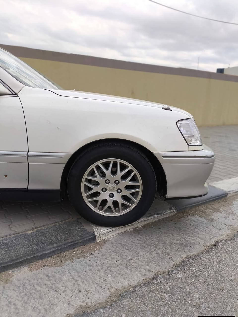 سلام عليكم ويل عادي جديد هوه وتايراته مرواس


**إذا كنت صاحب هذا الإعلان وتريد حذفه لأي سبب، رجاءا أرسل رسالة إلى الدعم الفني**