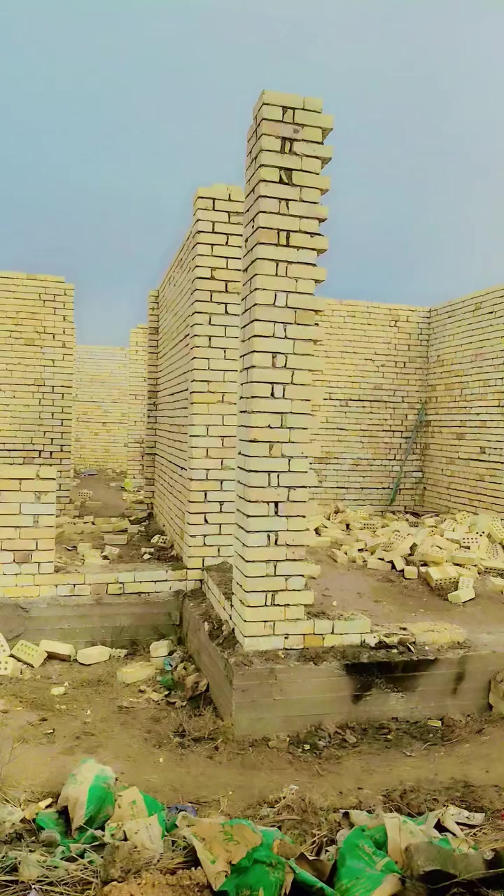 خلفه بناء متفرغ حالين داخل الحله شغل درجه اولى هندسي
***********
