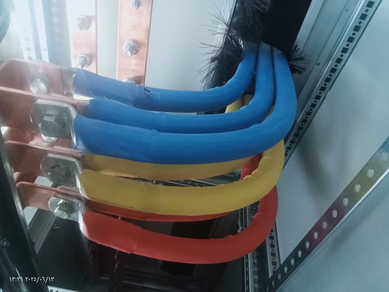 السلام عليكم خوان كهربائي متفرق والشغل درجه اولى ولديه كادر والعمل كل ما يخص مجال الكهرباء التواصل 
*********** علي الكناني يتوفر واتساب
