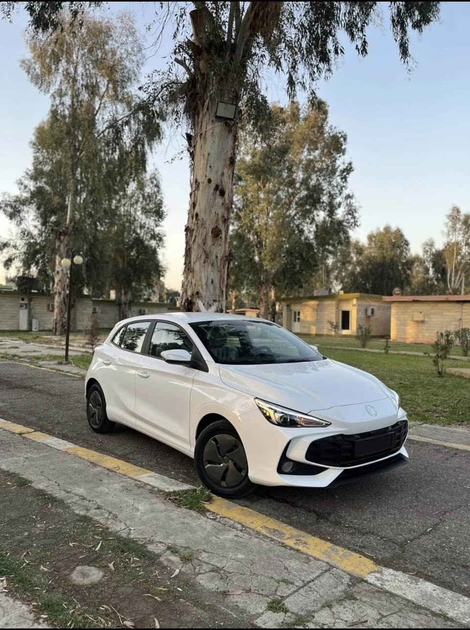 MG3 STD سياره ضمان استلام من الشركه موديل 2025
سياره بدون اي شخط او طخه زيرو ماشيه 10 الاف كيلو 
مرقم دهوك كامل
مكان السياره دهوك موصل 
***********
***********
السعر دفتر وخمسه اوراق 10,500 دهوك, العراق
