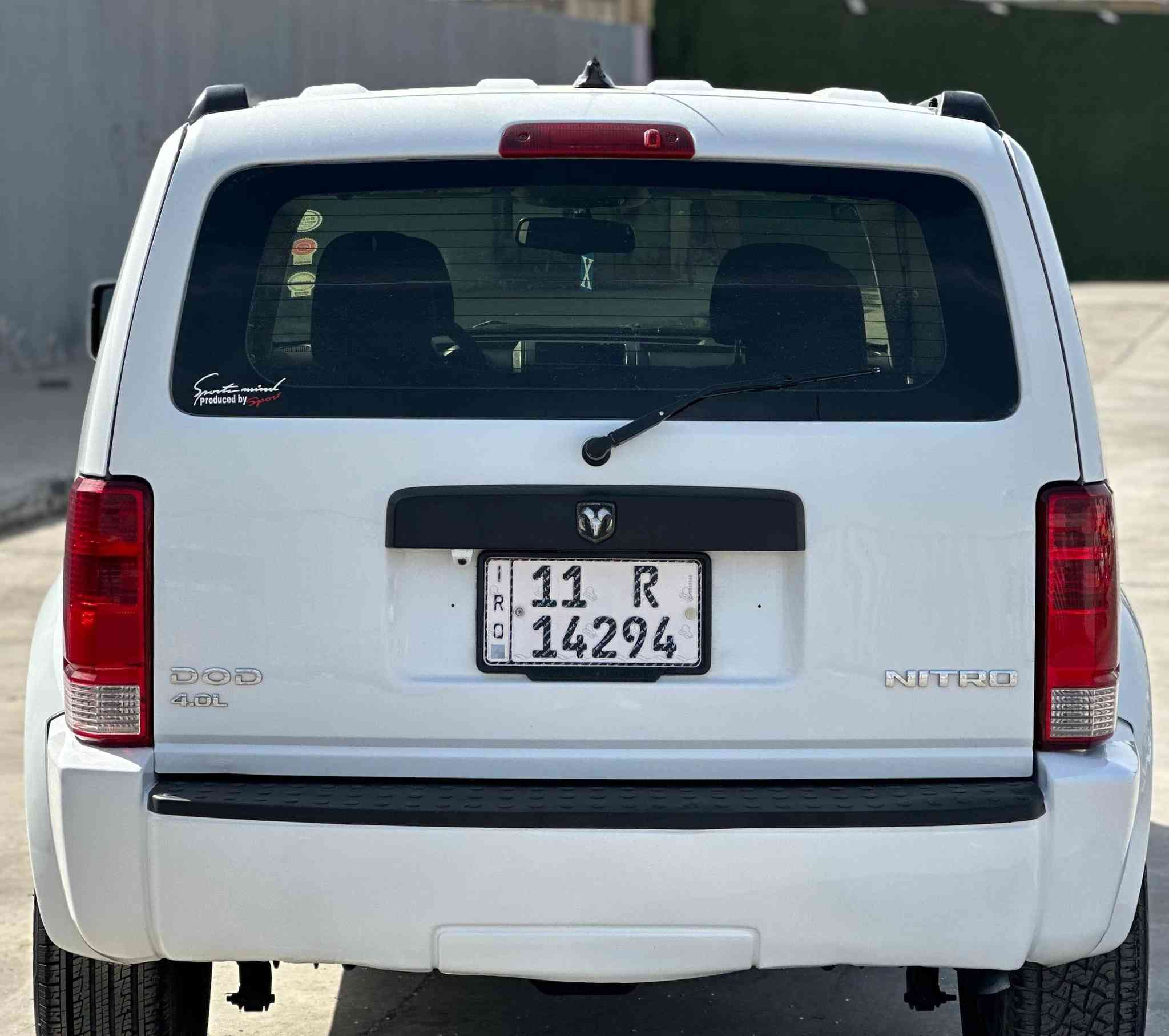 للبيع دوج نترو 2011 وارد امريكي واردها دعاميه اماميه وبيها نص قطعه صبغ ماشيه 133 الف حقيقي سياره جاهزه محرك 6 سلندر حدادية تبريد ثلج ويل رياضي سستم نيكل شاشه حساسات كامره طخم تاير رقم بغداد دولي للاستفسار *********** السعر 108 وبيها مجال بسيط مكانها بغداد شارع فلسطين
