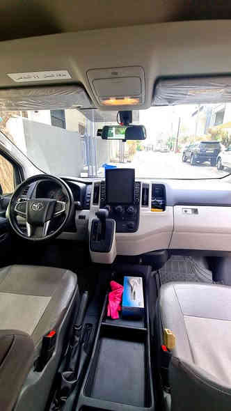 هايسات اثنين للبيع نفس موديل
2022  ماشيات 43000 وثانيه ماشيه 91000الف كير اتوماتيك باب كهربائي بلادي مكاني سليمانية سعر 390 ورقه و مجال قليل للاستفسار ***********
