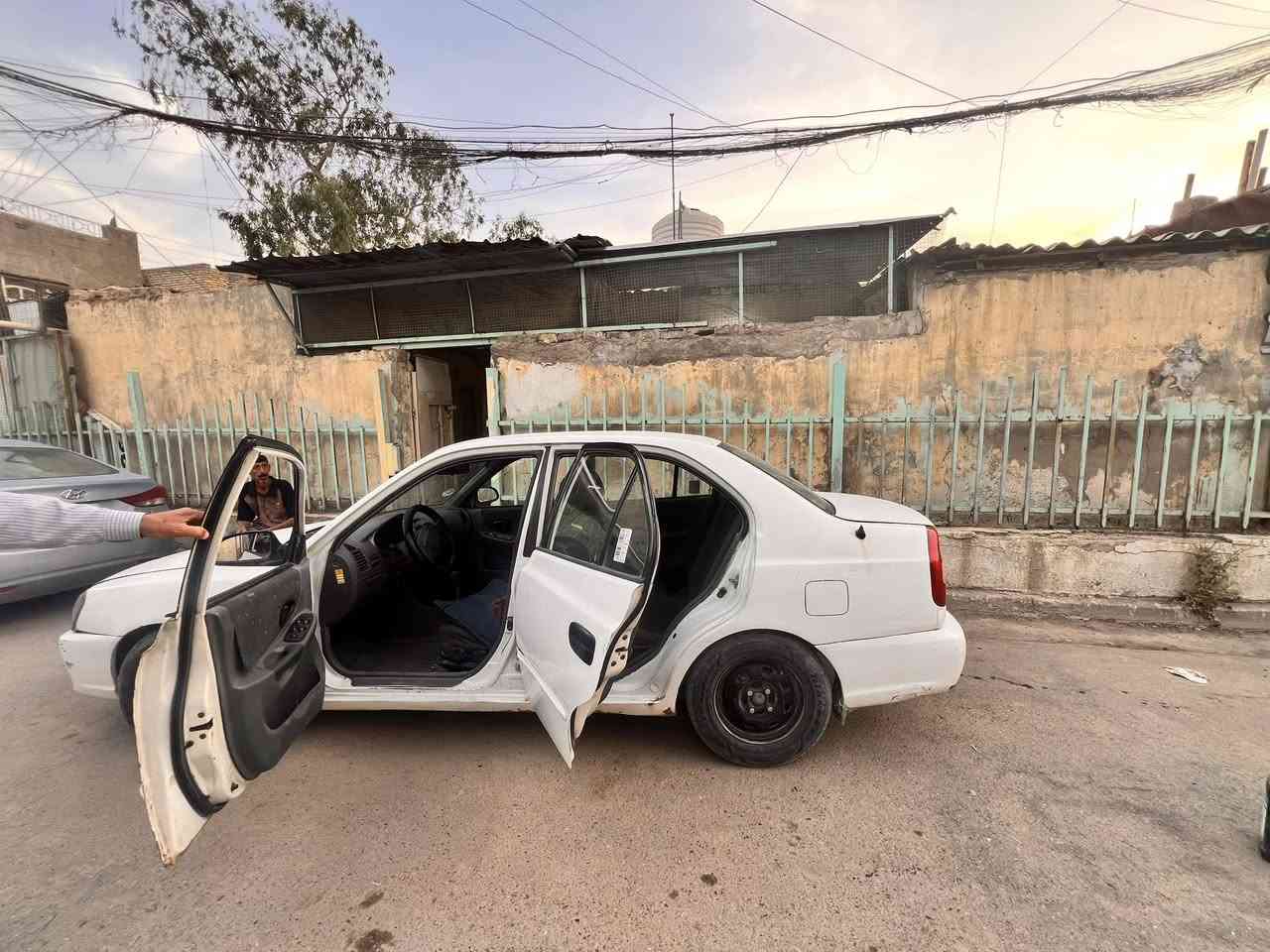 اكسنت مـوديل 2000بغداد خصوصي رقمه انكليزي بااسمي بيه خيط تبخير  السعر38وبيه مجال بسيط رقمي***********
