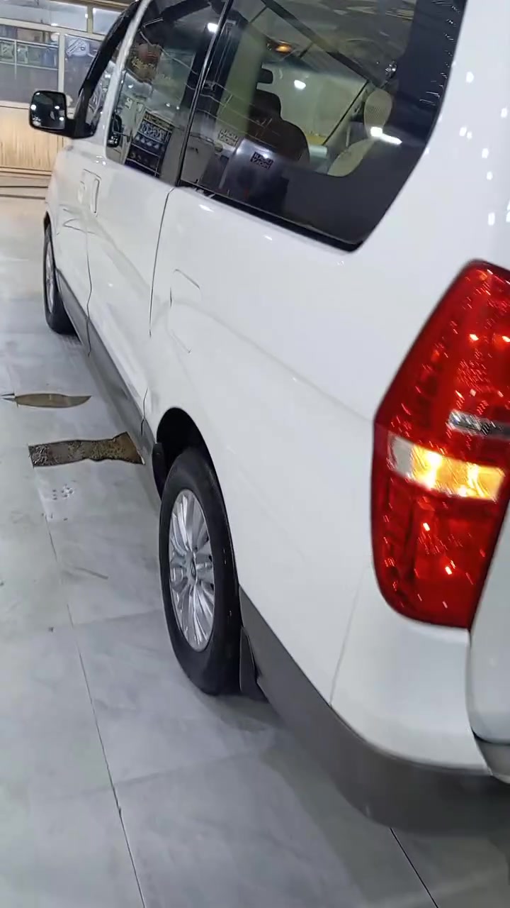 سلام عليكم

مديل ١٨ كفاله مفتوح وجاهزه ، سعر ٢١٥ وبيها مجال

خاص ماكو. مكلف بالنشر والله. تصال ***********

مكان واسط نعمانيه
