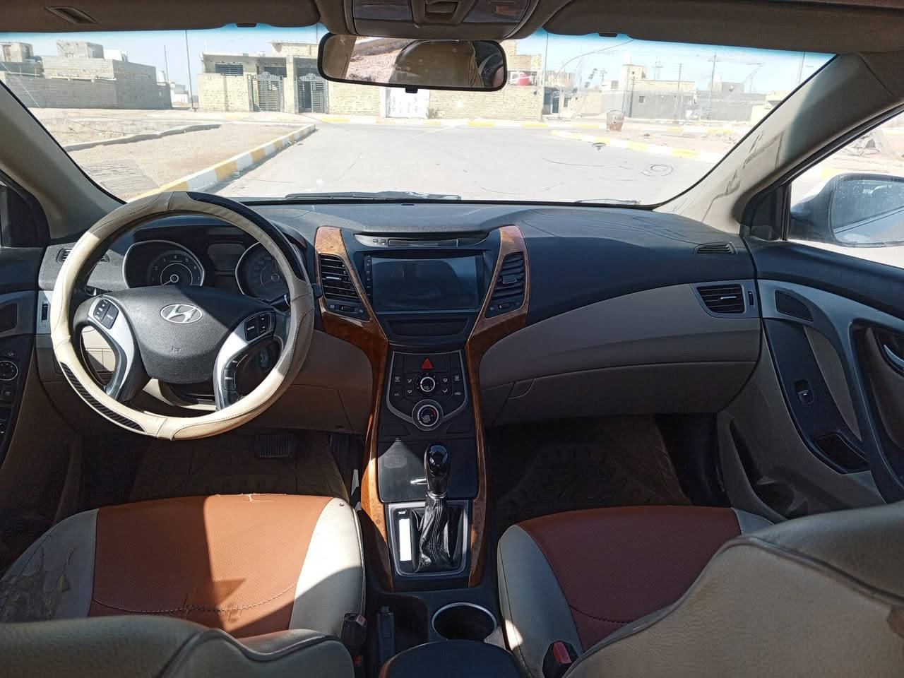 سلام عليكم خوان النتره 16خليجي فول مواصفات عده البصمه تبريد خلفي مكينه 1800وكير مكفوله حداده وتخم تاير سياره كفاله عده قبق جنطه مبدل رقم ميسان مشروع وطني راعيه يمي سعر سياره 118وبيه مجال مكان سياره ميسان الميمونه ***********
